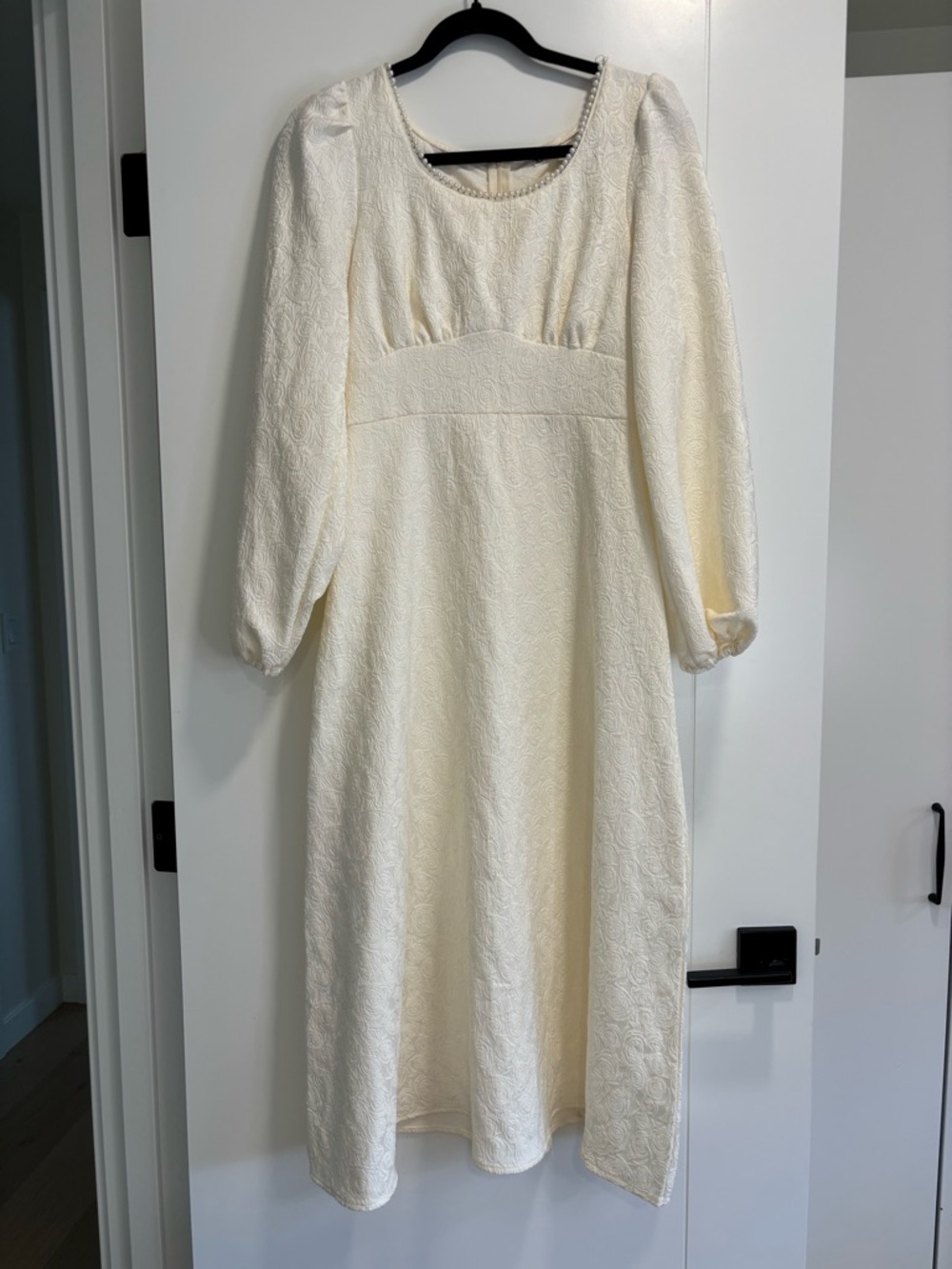 Cream Textured Puff-Sleeve Midi Dress